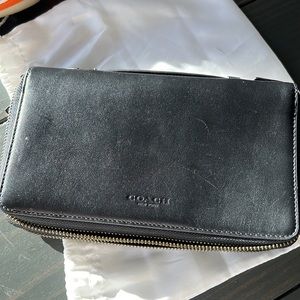 COACH accordion travel wallet